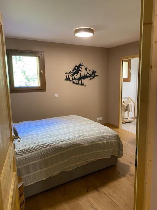Gorgeous 2 Bedroom, 2 Full Bath, Ski In Apartment! Winner Of 2025 And 2024 Traveller Award! Morzine Eksteriør bilde