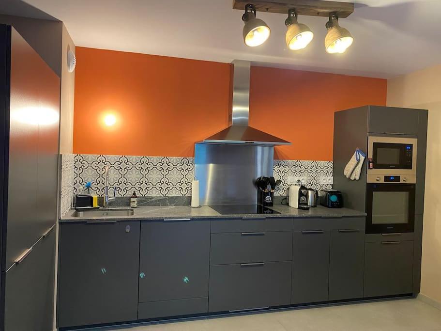 Gorgeous 2 Bedroom, 2 Full Bath, Ski In Apartment! Winner Of 2025 And 2024 Traveller Award! Morzine Eksteriør bilde
