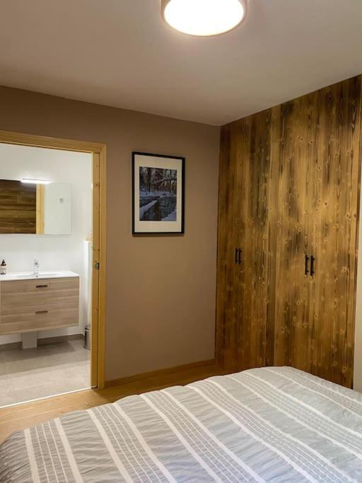 Gorgeous 2 Bedroom, 2 Full Bath, Ski In Apartment! Winner Of 2025 And 2024 Traveller Award! Morzine Eksteriør bilde